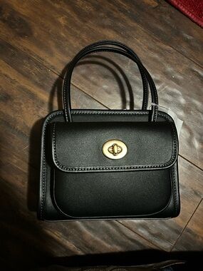 COACH SAFARI BAG! Classic Black Top-Handle Women's Handbag